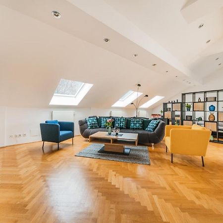 Penthouse Apartment - Sauna - Terrasse - Kamin - Ac فيينا المظهر الخارجي الصورة