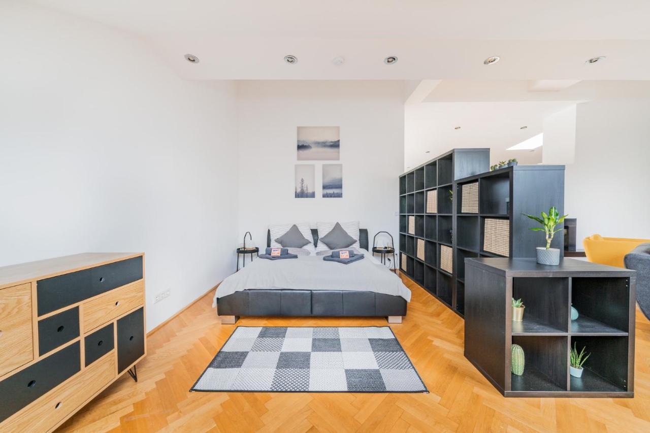 Penthouse Apartment - Sauna - Terrasse - Kamin - Ac فيينا المظهر الخارجي الصورة