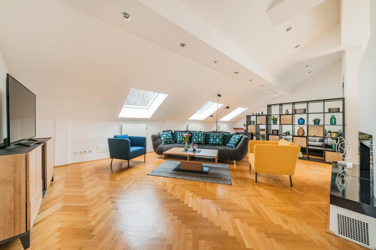 Penthouse Apartment - Sauna - Terrasse - Kamin - Ac فيينا المظهر الخارجي الصورة